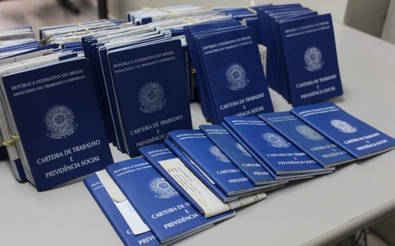 Pedidos de seguro-desemprego somam 351.315 na 1ª quinzena de junho