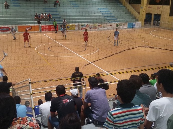 Jogos de futsal movimentam Ginásio Municipal João Paulo II em Arapiraca