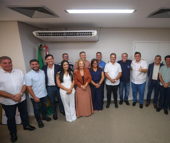 Renan Filho celebra investimentos do PAC Saúde e ampliação da rede básica em Alagoas