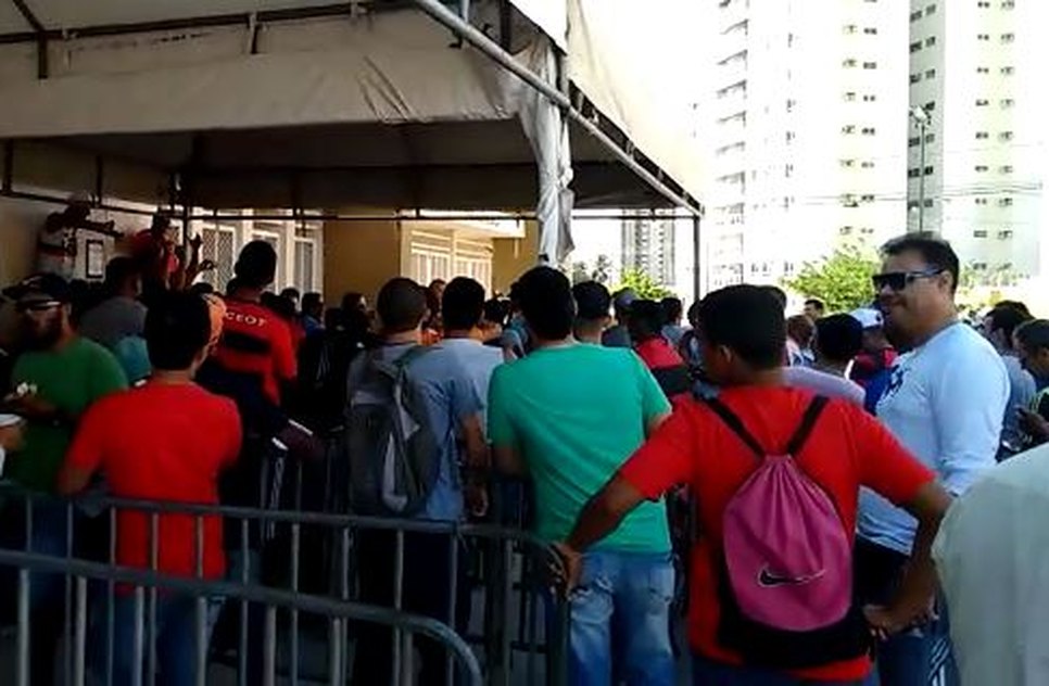 fila ingressos