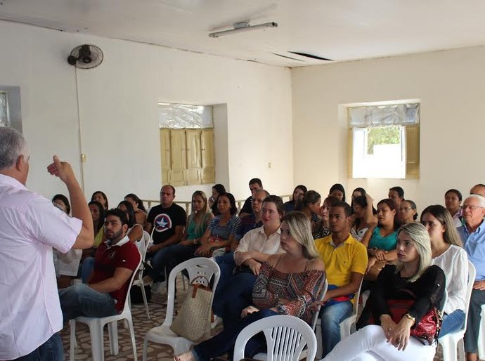 Porto Calvo sedia Curso de Atenção ao Paciente Diabético