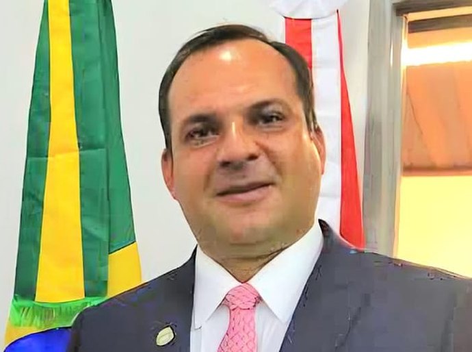 Francisco Sales intensifica articulação em todo o estado e desponta como um dos líderes na consolidação do PSDB em Alagoas