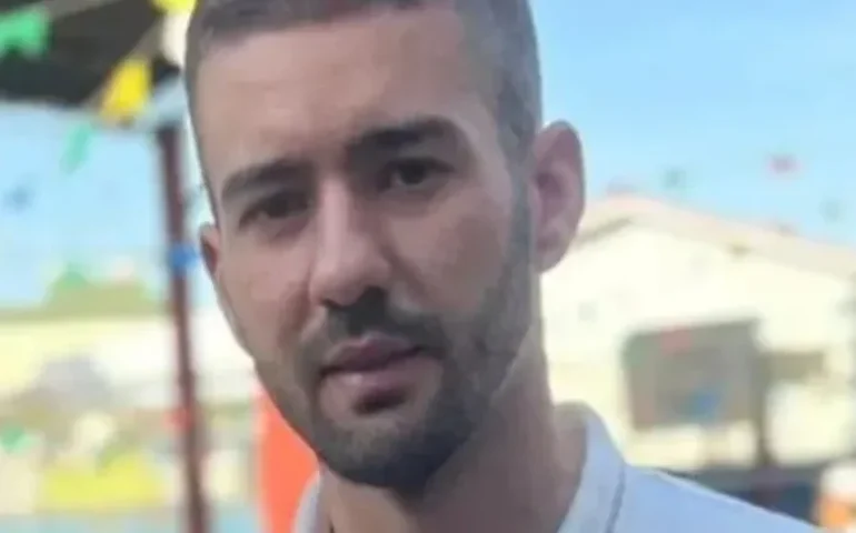 Jovem executado a tiros em posto de combustíveis em Arapiraca, tinha antecedentes em duplo assassinato em Palmeira