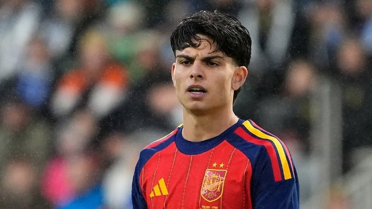 Barcelona renova com jovem promessa Xavi Espart até 2030