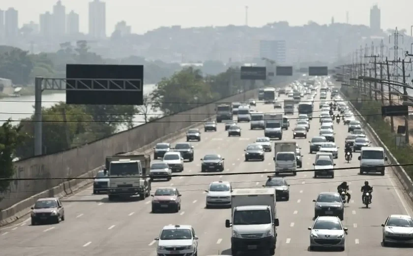 Rodízio de veículos em SP fica suspenso a partir desta segunda-feira