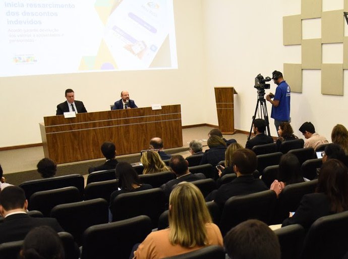 Aposentados podem aderir a acordo para devolução de descontos indevidos a partir desta sexta