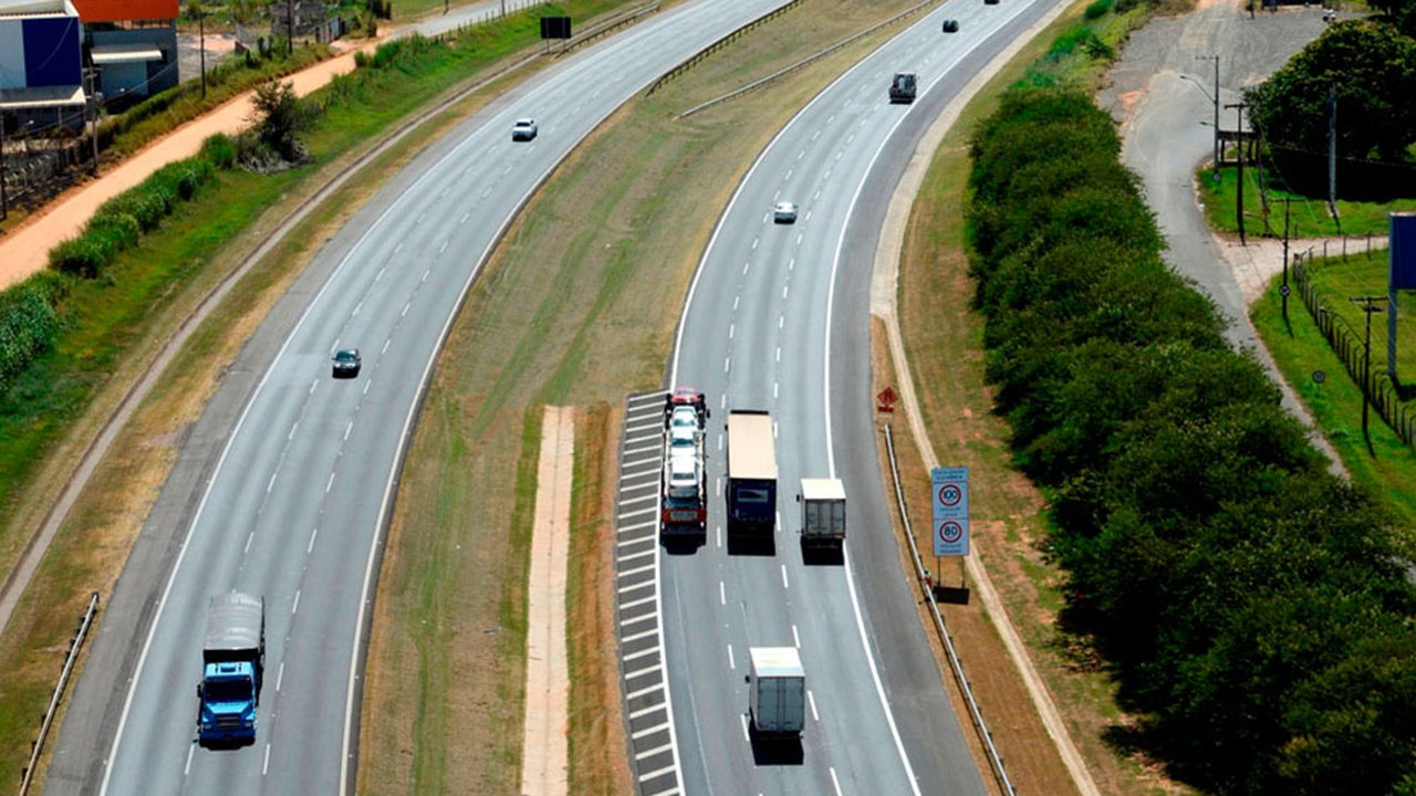Rodovias da União vão ter a menor verba para obras em 17 anos, diz CNI