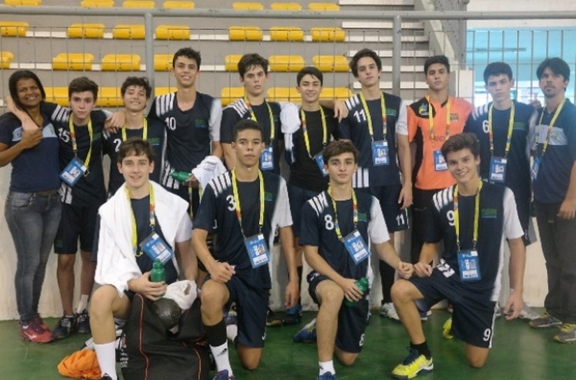 Atletas de Alagoas estreiam com vitória no handebol masculino