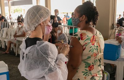 Maceió inicia neste sábado aplicação da dose de reforço de vacina da Janssen