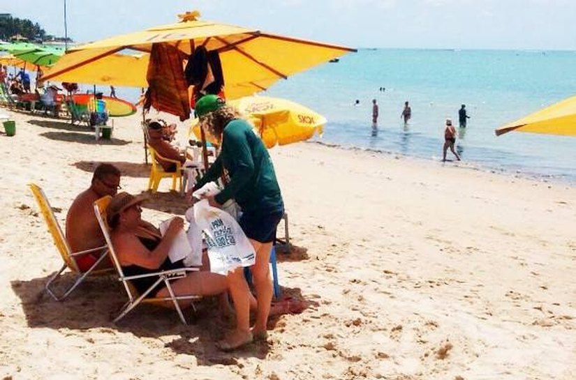 Projeto ‘Nossa Praia’ leva educação ambiental às praias de Garça Torta e Guaxuma