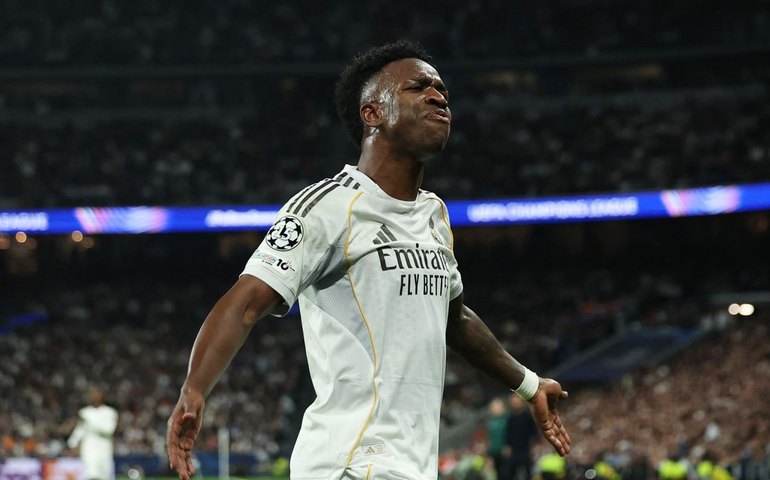 Vini Jr brilha e garante classificação do Real Madrid sobre o Benfica