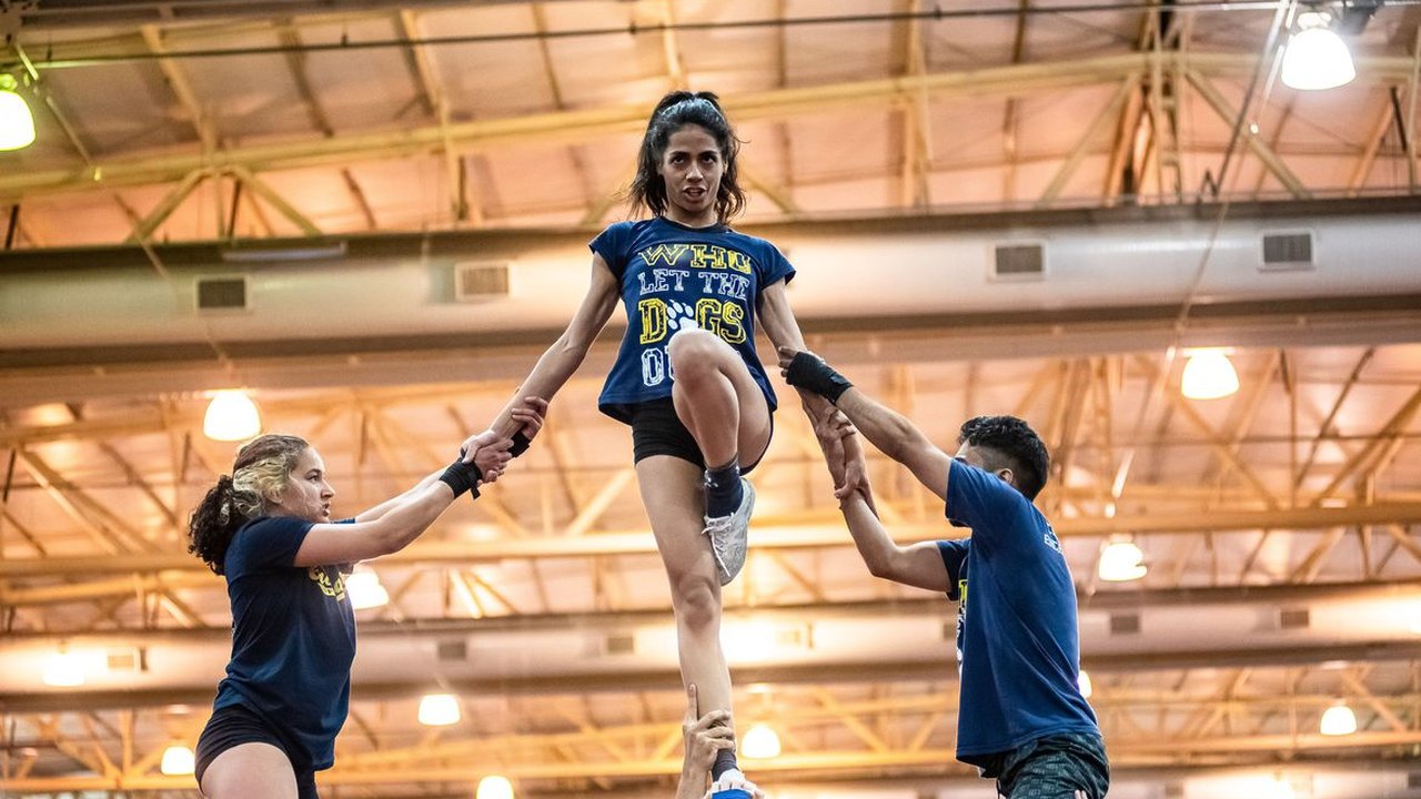 Cheerleading agita público nos Jogos Universitários Brasileiros