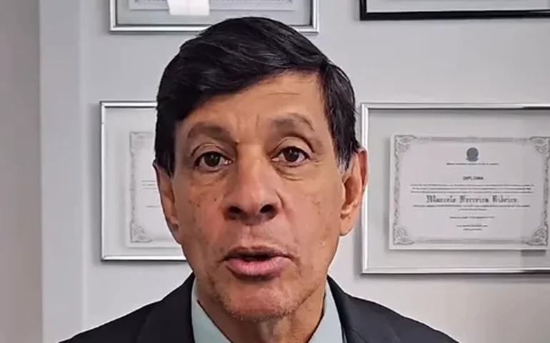 União Brasil troca integrante da CCJ em meio a racha interno e crise envolvendo investigação de Bacellar na Alerj