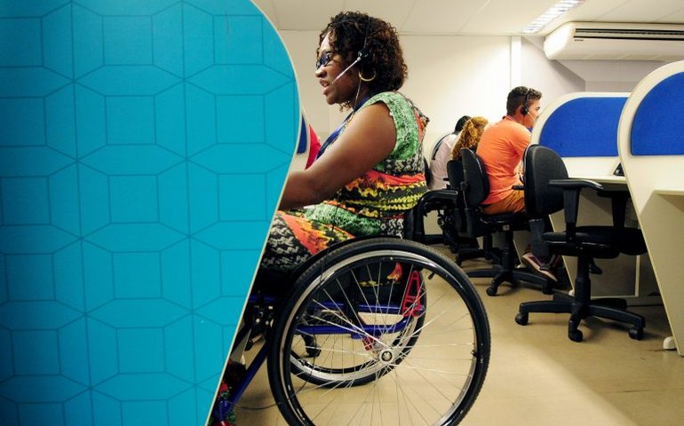 Comissão comemora 32 anos da promulgação da Lei das Cotas