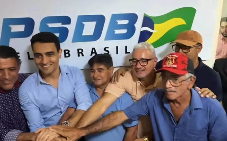 JHC aposta em “post em série” para inflar apoio nas redes, anuncia candidatura ao governo mas base política ainda é  frágil
