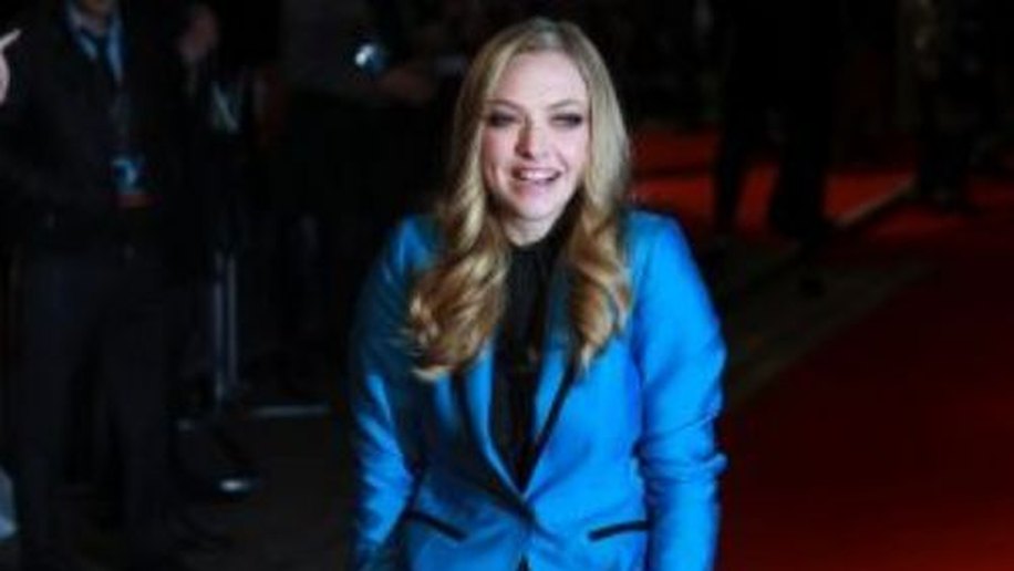 Amanda Seyfried é cotada para viver atriz pornô em filme