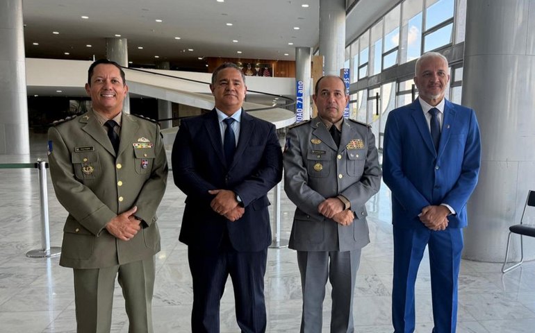 Governo de Alagoas adere ao Programa Brasil Contra o Crime Organizado, lançado nesta terça pelo presidente Lula