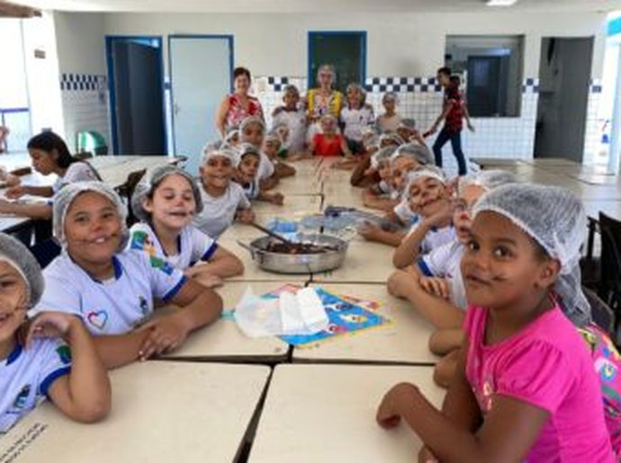 Alunos da Rede Municipal de Santana do Ipanema participam de Oficinas de Páscoa Educação