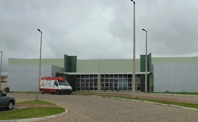 Jovem é morto a tiros em frente à Unidade de Emergência em Igaci