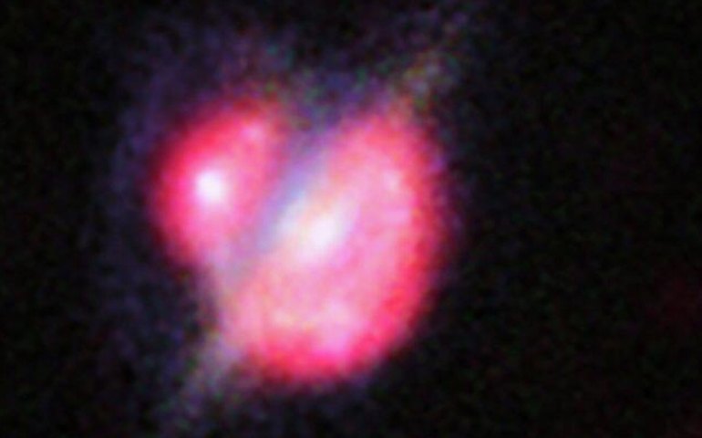 Astrônomos detectam gigamaser extremo produzido por fusão de galáxias distantes (IMAGEM)