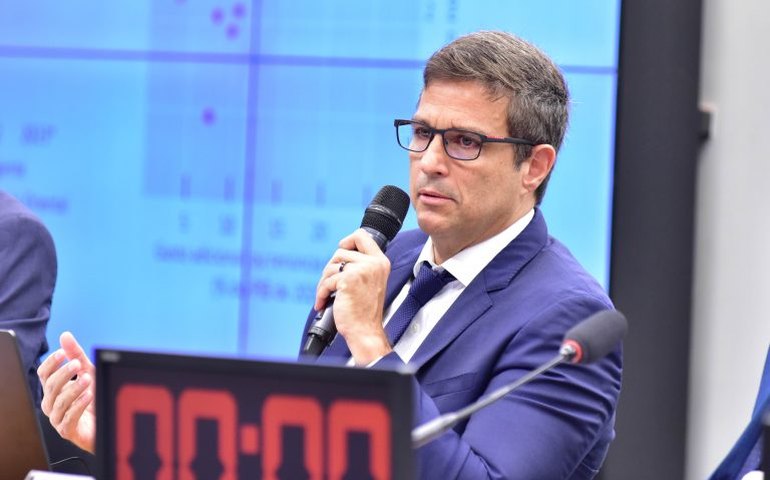 Campos Neto: Se não entendermos que ajuste tem de ser via gastos, interdita o debate