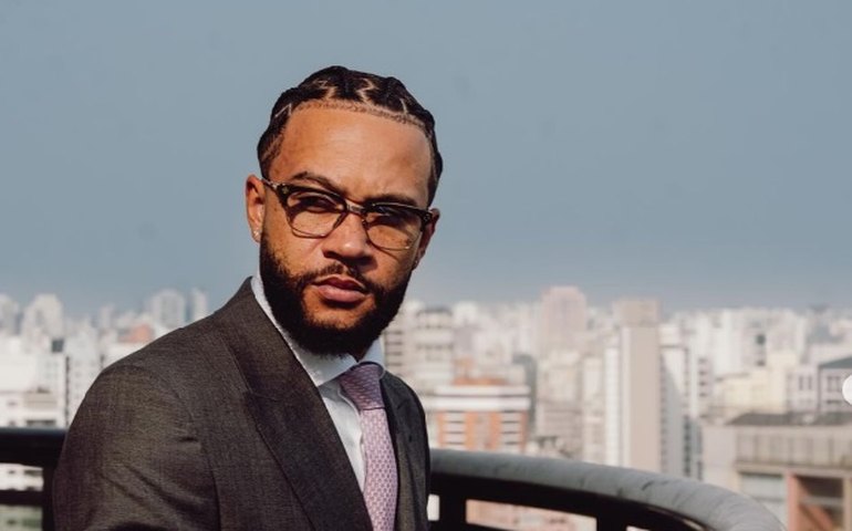 Memphis Depay se irrita com comparações entre desempenho no Corinthians e na seleção holandesa