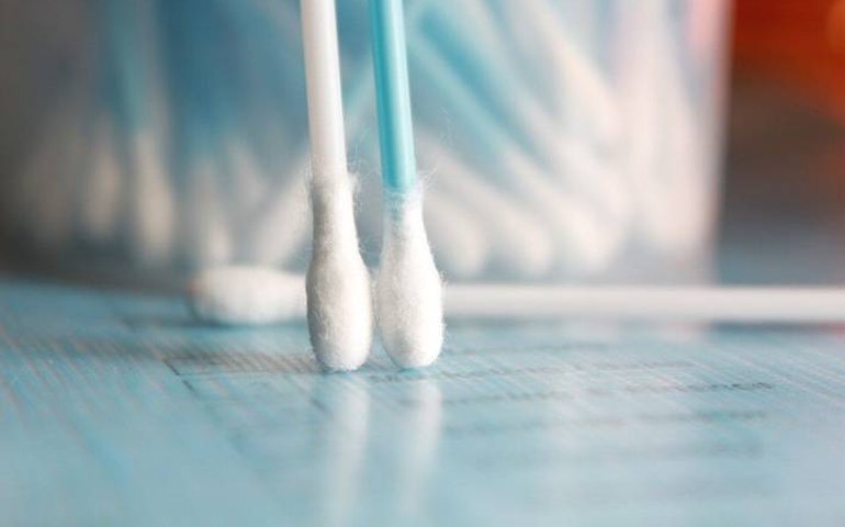 ‘Fumar cotonete’: Desafio viral no TikTok pode afetar pulmão de jovens