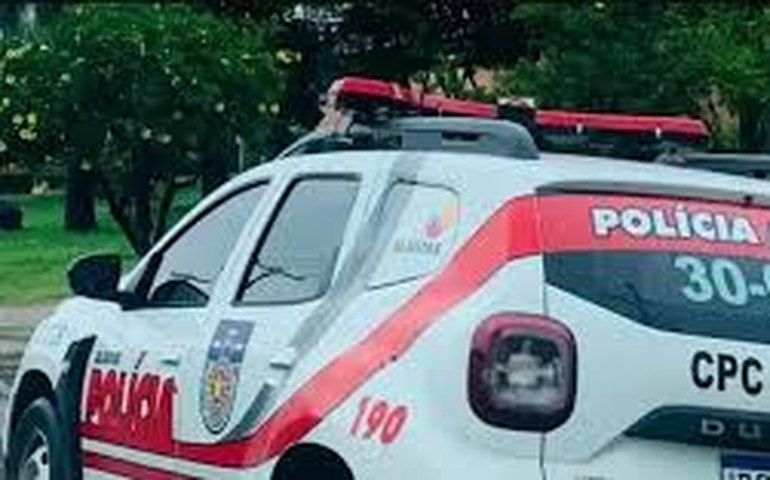 Dupla é presa após perseguição policial em Maceió