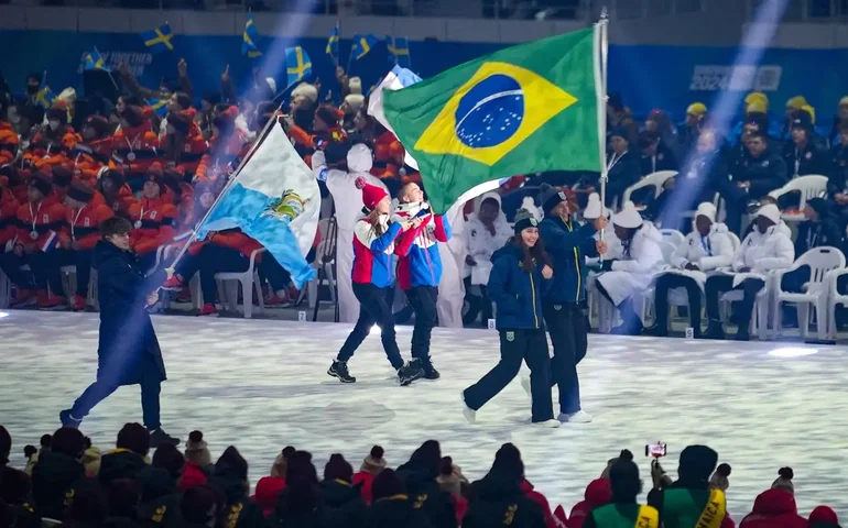 Cerimônia de abertura dá início aos Jogos de Inverno da Juventude 2024