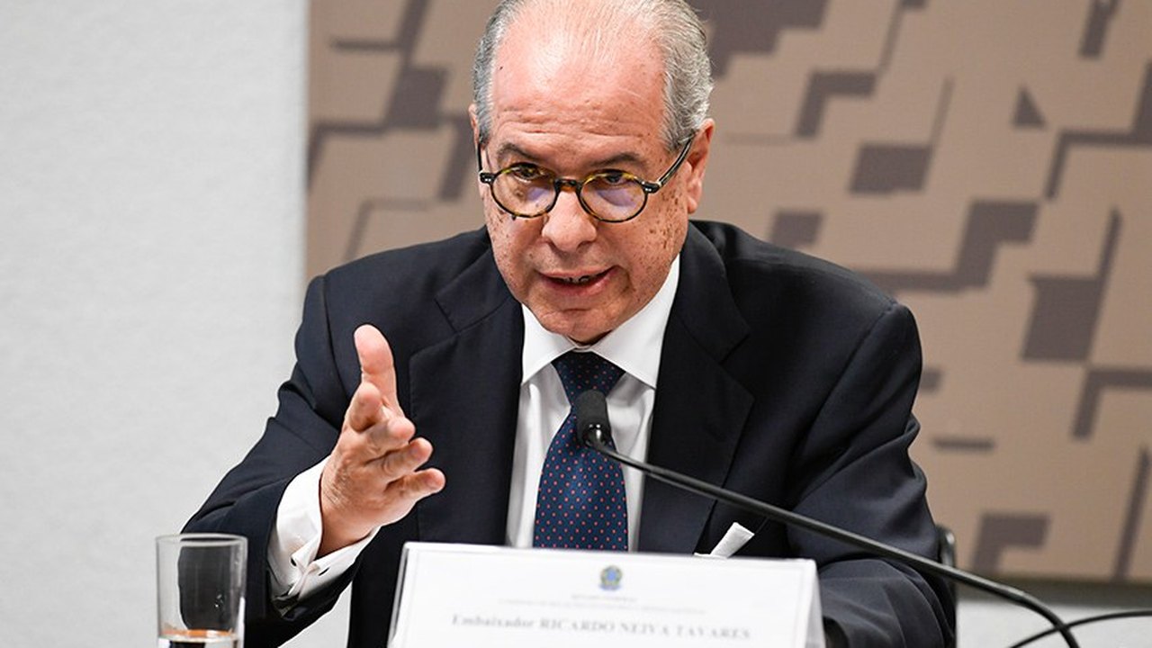 Vai a Plenário indicação de Ricardo Neiva Tavares para embaixador na França