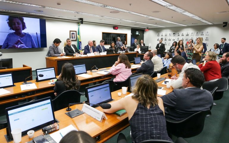 Na CCJ, Zambelli e aliados tentam desacreditar hacker que invadiu CNJ