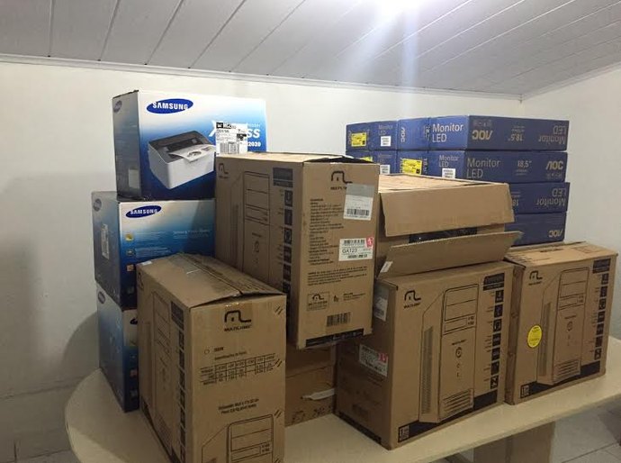 Jequiá da Praia adquire novos computadores para Unidades de Saúde