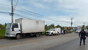 Motociclista morre após colidir com caminhão na Zona de Expansão de Aracaju / Foto: Foto: BPRv/SE