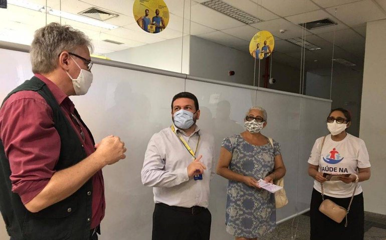 Bancos e estabelecimentos são alvos de fiscalização sobre uso obrigatório de máscaras