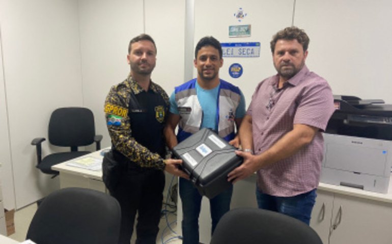 SMTT Maceió recebe etilômetro para auxílio no trabalho de fiscalização