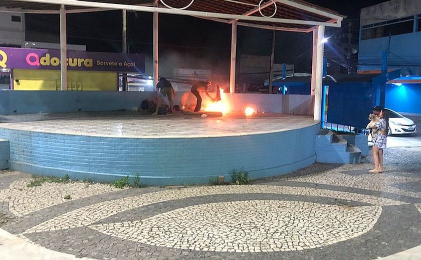 Carroceiro Suspeito de Atear Fogo em Pessoas em Situação de Rua