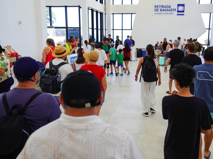 Sesau recepciona turistas de transatlântico com mais uma ação do Programa Saúde no Porto