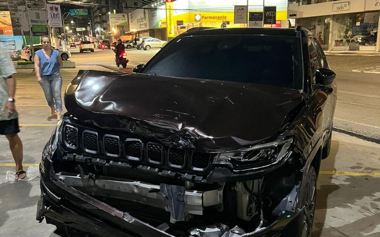 Ronda atende ocorrência de acidente de trânsito na Ponta Verde