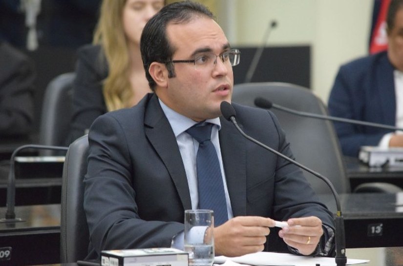 Câmara aprova PLs, requerimentos e indicações em penúltima sessão de 2019