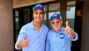 Gilvan barros ao lado de jhc. Fonte: Internet