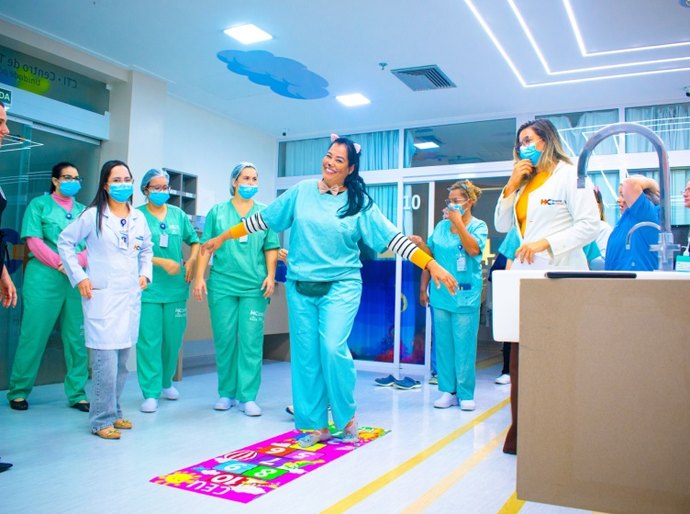 Hospital da Cidade transforma conscientização em cuidado com ação lúdica sobre direitos da criança