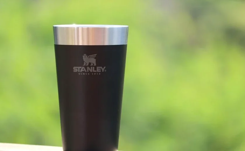 Stanley confirma presença de chumbo em copos e garrafas térmicas