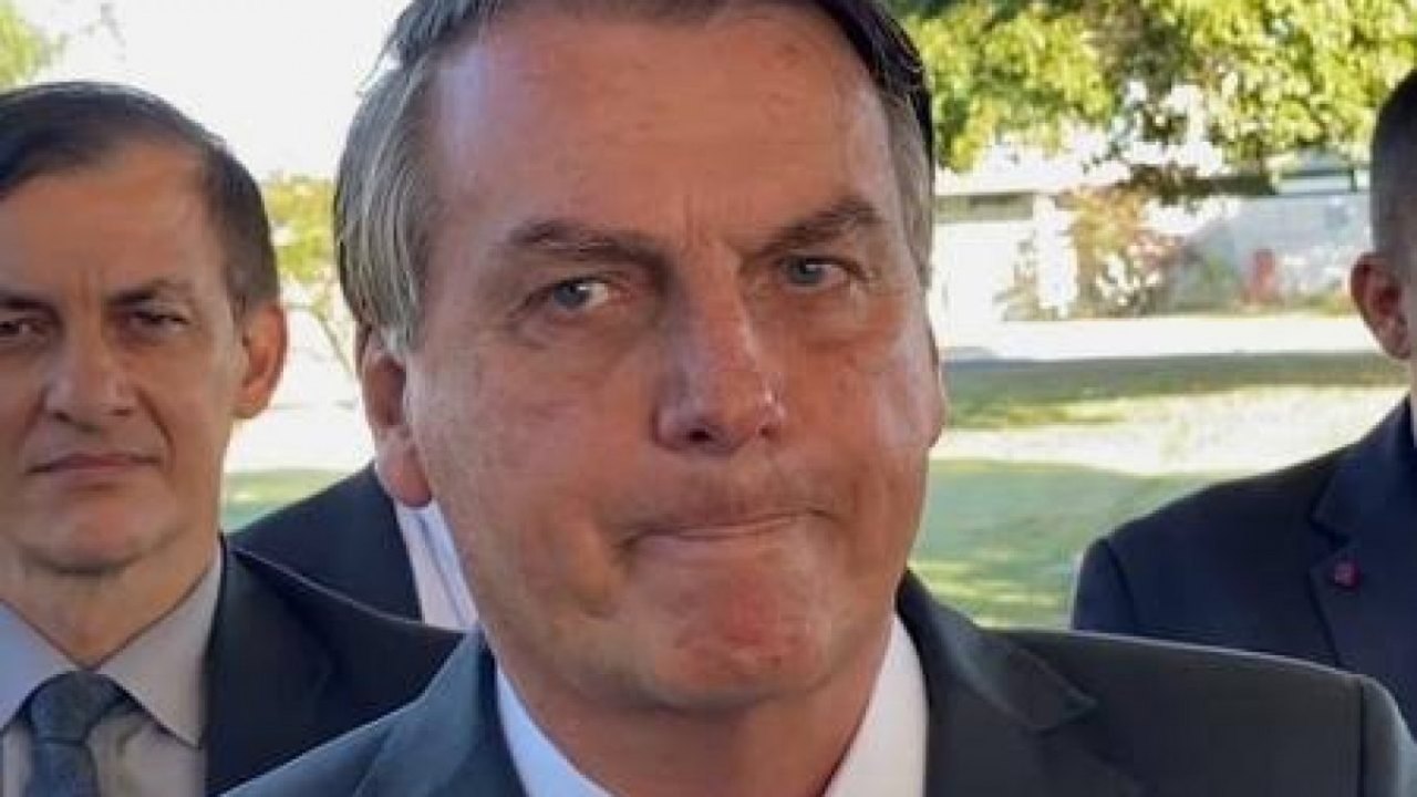 Bolsonaro agora diz que não há corrupção endêmica no governo: Casos que ‘pipocam’