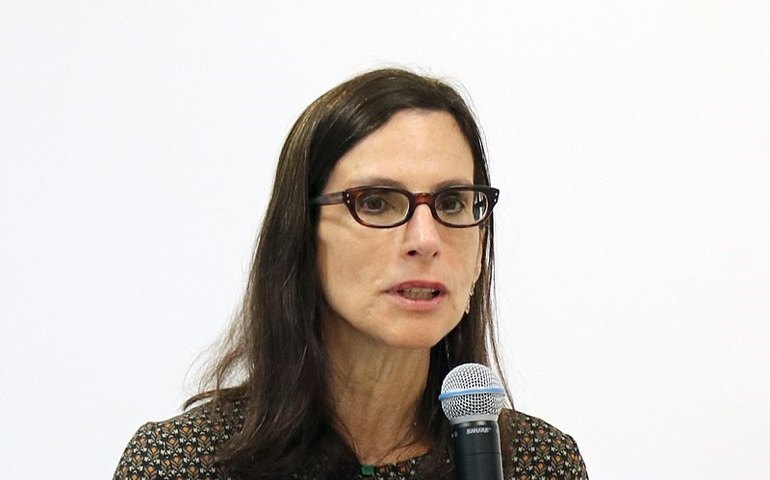 Em novo livro, Lilia Schwarcz mostra como a cultura branca moldou um ideal de nação pelas imagens