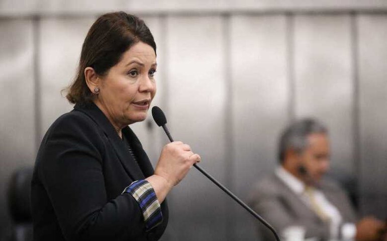 Frente Parlamentar Feminina quer criação do Estatuto da Mulher Alagoana