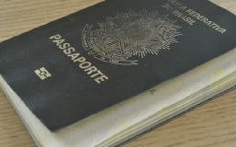 Mesmo com dólar em alta, gastos de brasileiros no exterior batem recorde