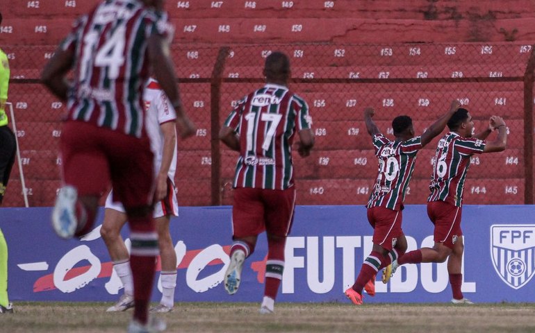 Flu encerra primeira fase da Copinha com 100% de aproveitamento