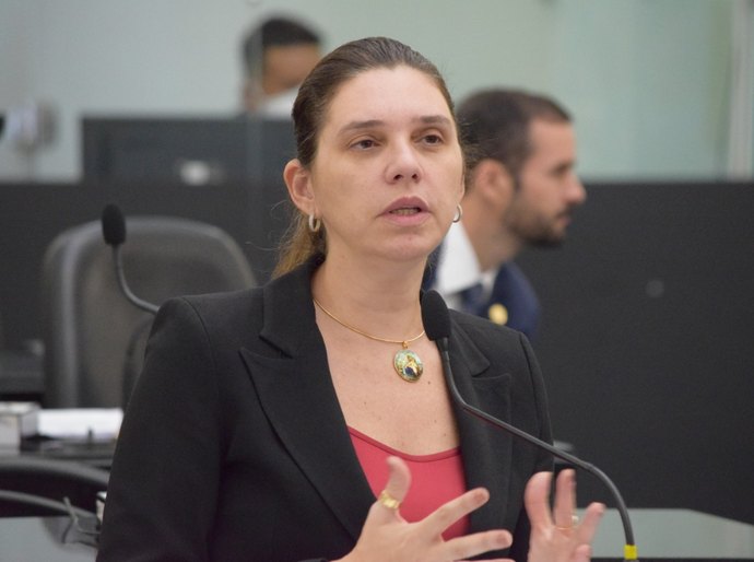 Deputada apela por ajuda a agricultores: “Ainda mais importante neste momento”