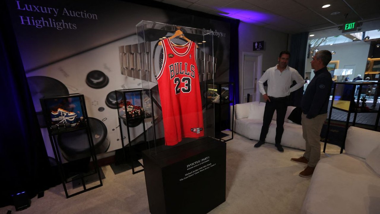 Chicago Bulls dispensa jogadores menos de dois dias após contratação na NBA