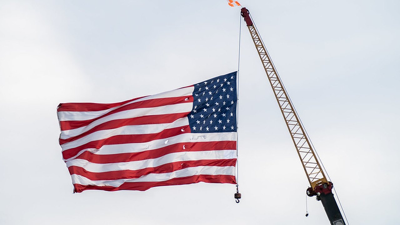 EUA: gasto com consumo sobe 0,3% e renda pessoal avança 1,1% em julho ante junho